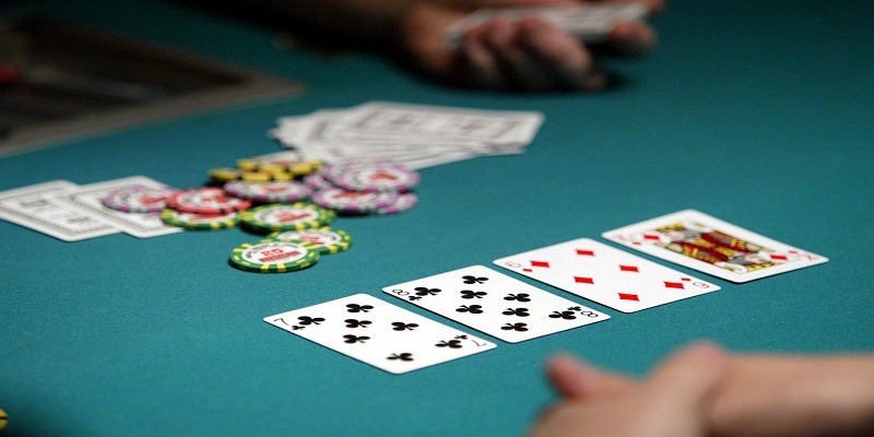 Lưu ý khi đặt cược cùng Poker